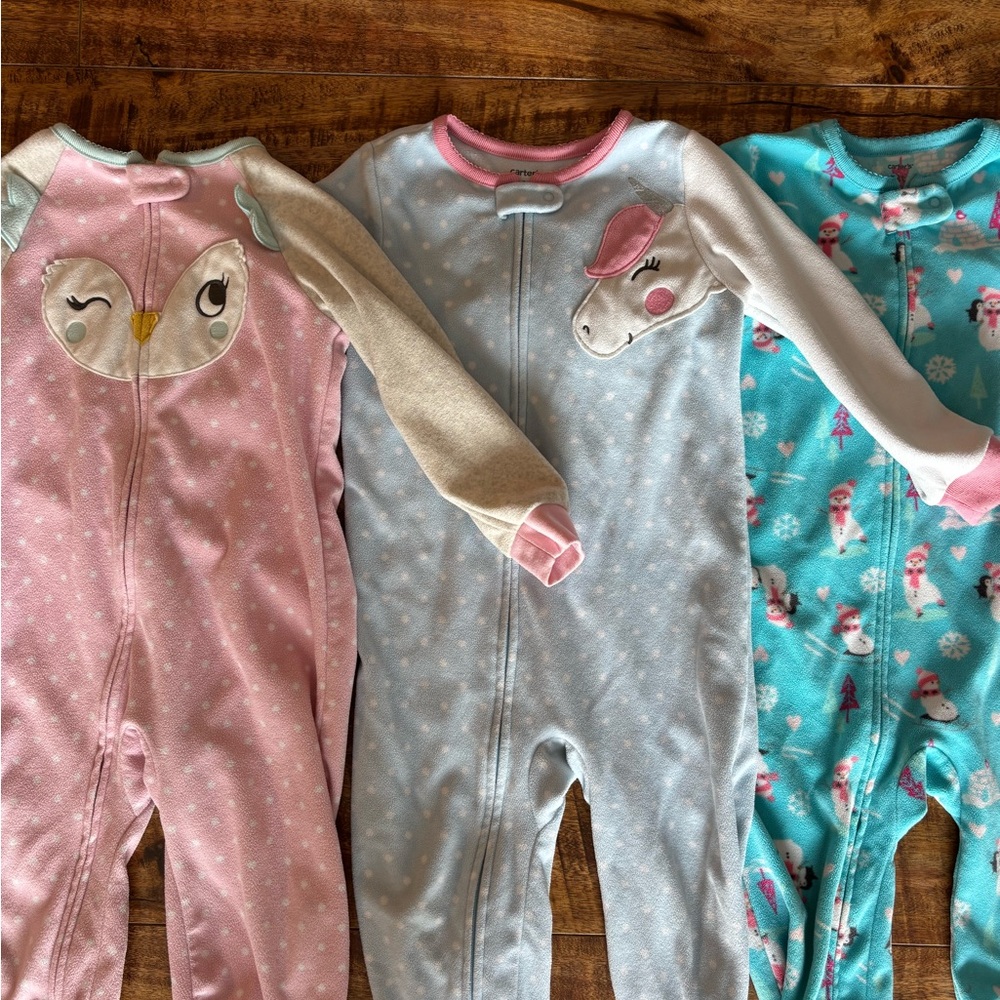 Carter's Kids Footie Pyjamas - Picture 2 of 5